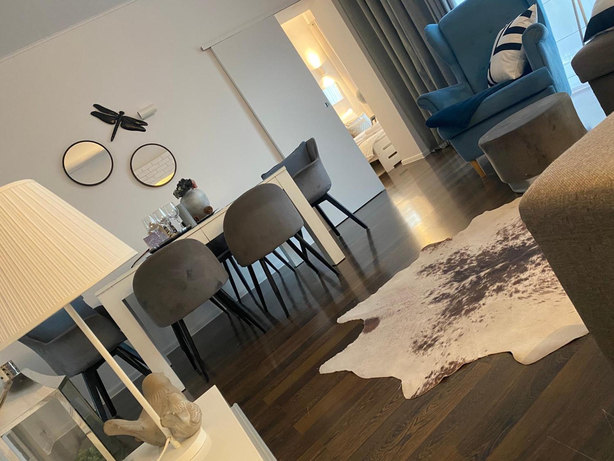 Nowa - Komfortowe 61m2 - 3 Pokoje, Garaz, Klimatyzacja